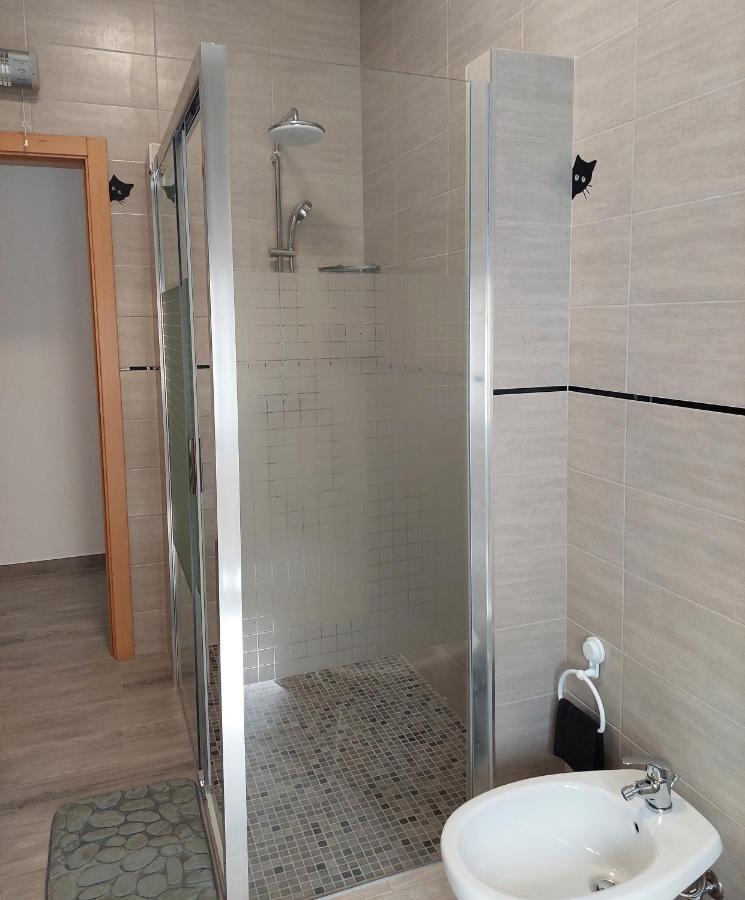 Casa Amarela: Conforto E Localizacao Perfeita! Faro Eksteriør bilde